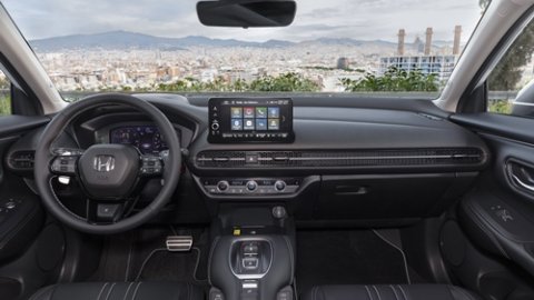 Honda - ZR-V FULL HYBRID